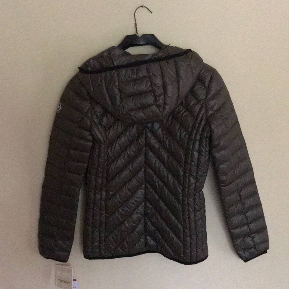 NWT Michael Kors down coat - Picture 3 of 8